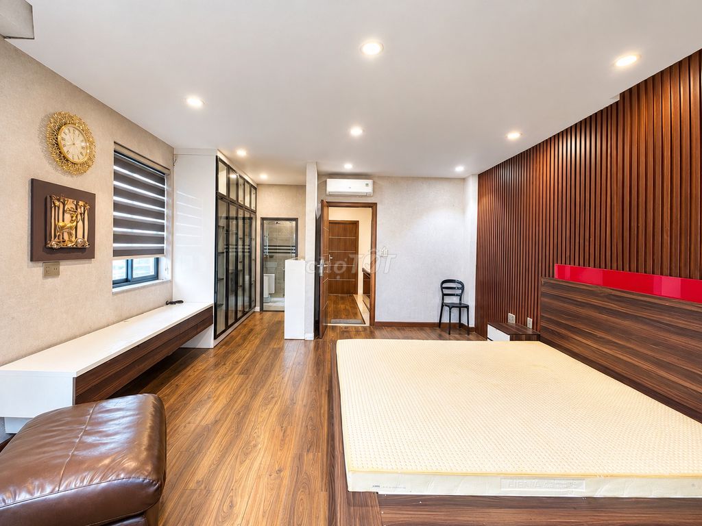40 million a month renting a two-thirty street, laser City whole interior.