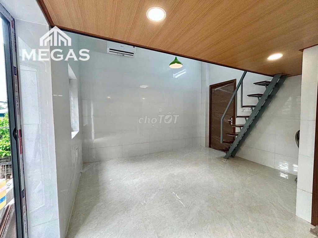 EARTHER immediately Cách Mạng Tháng 8 - clear Bancol - full interior - wide