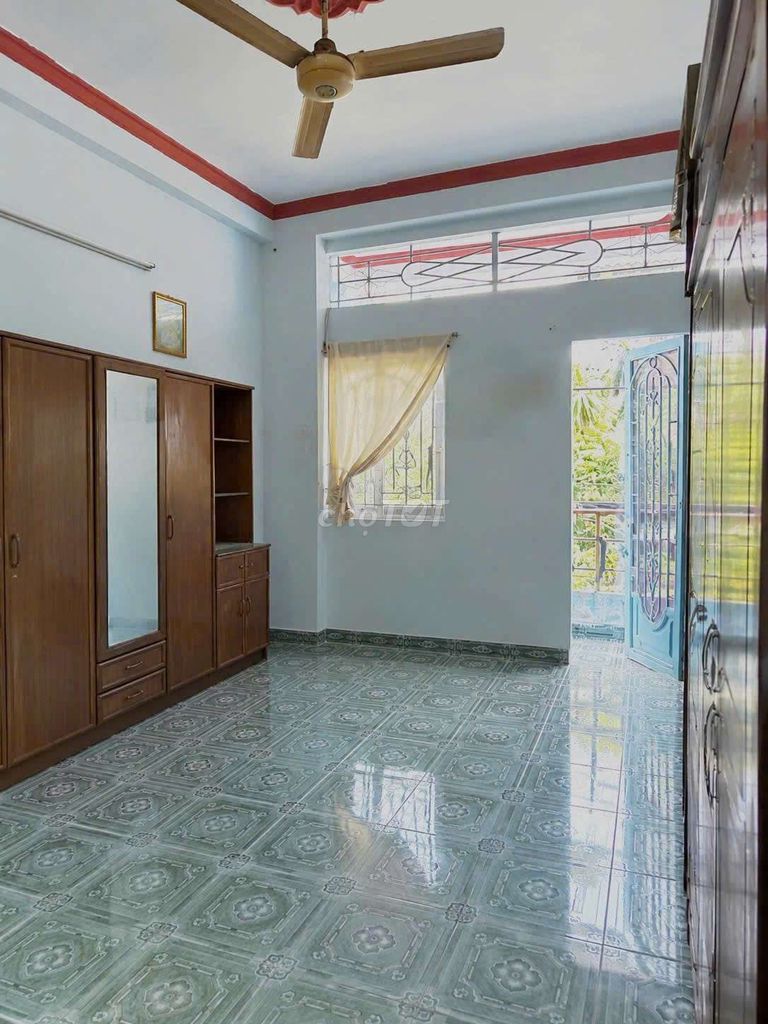 Chiến Lược. Bình Tân (3 bedrooms, 3 toilets). Car alley. Area using 108 m2