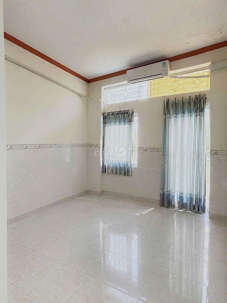 Chiến Lược. Bình Tân (3 bedrooms, 3 toilets). Car alley. Area using 108 m2