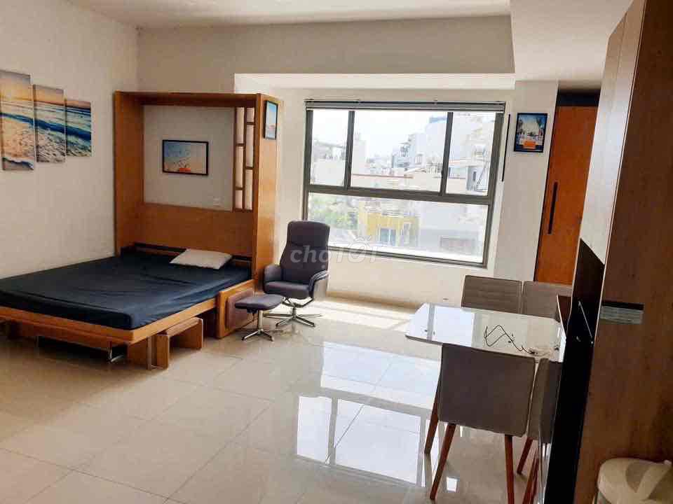 Rent a Botanica Premier apartment room in a bathroom. Near tsn airport
