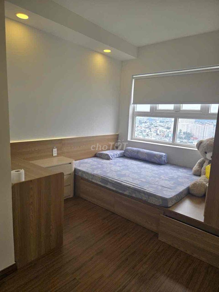 Rent Lavita Garden 62 meters.