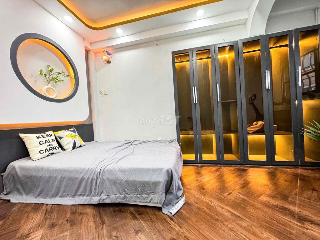 Two new bedrooms are 100% full of private washing machines in the Republic.