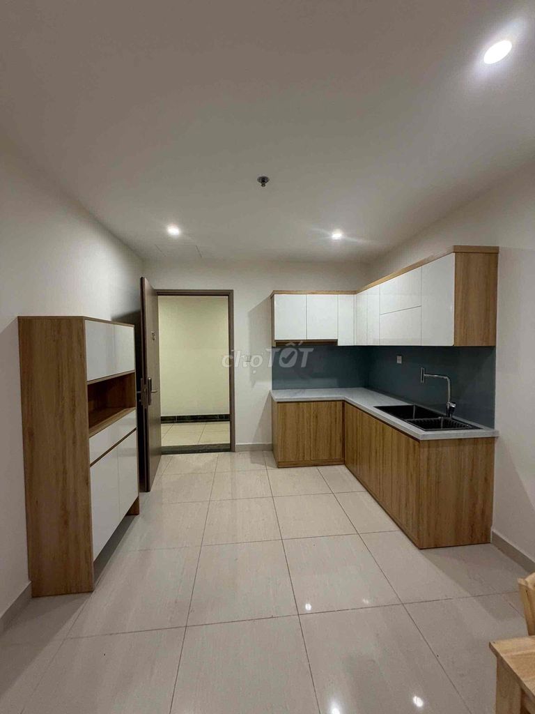 Rent a three-size Vinhomes Grand Park bedroom - suitable family, employee