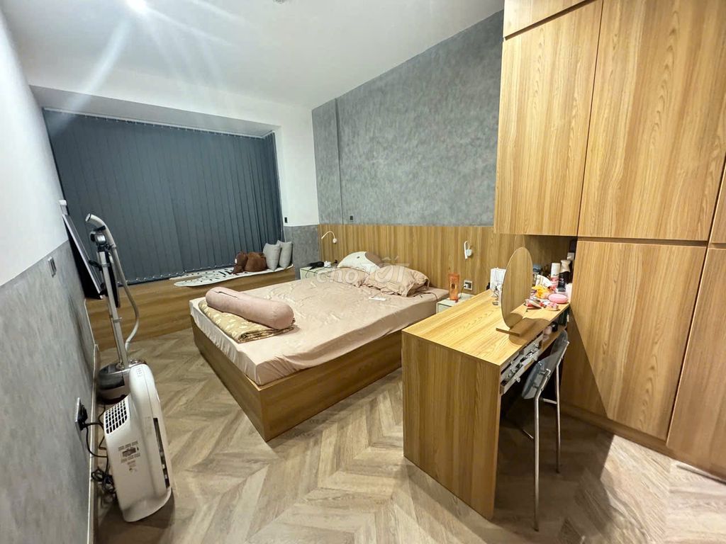 Midtown M8 Funzim District 7 2 bedrooms for renting ENCOM