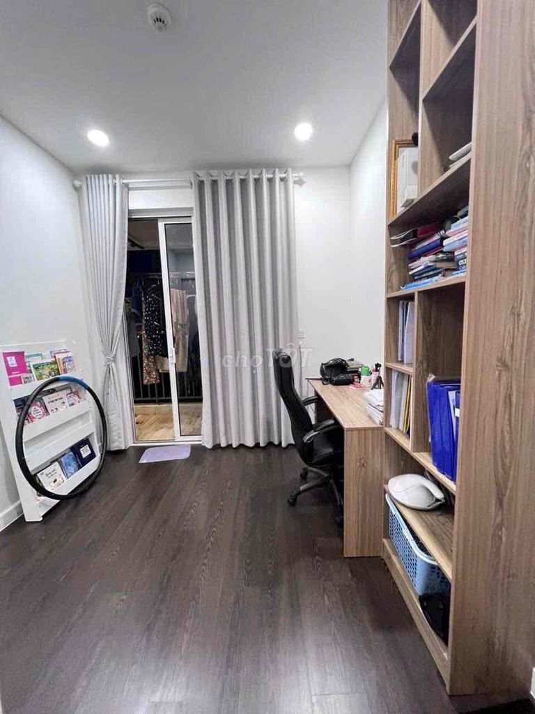 Golden Mansion apartment three bedrooms. 119 Phổ Quang. Near tsn airport