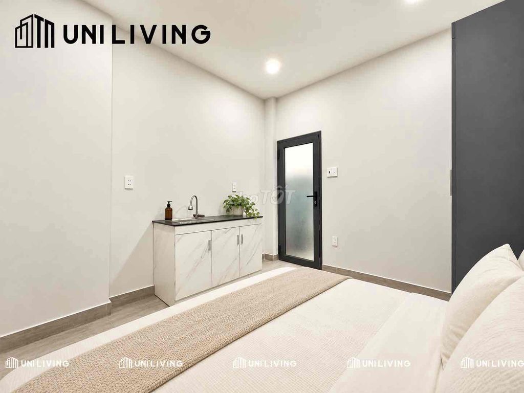 Rent a full interior room, private washing machine, end of the month checking in.