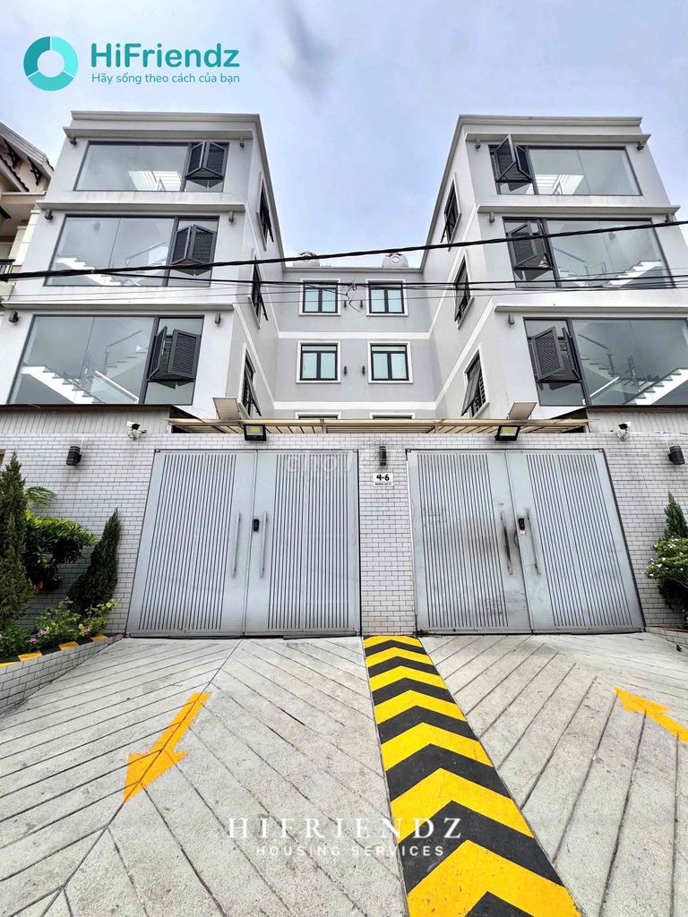 Rent a new guard room - elevator / Gần Bến Xe Quận 8 garage
