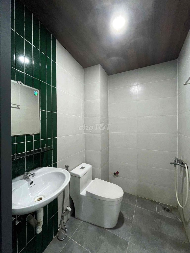 Private space - separate kitchen - completely independent passage.