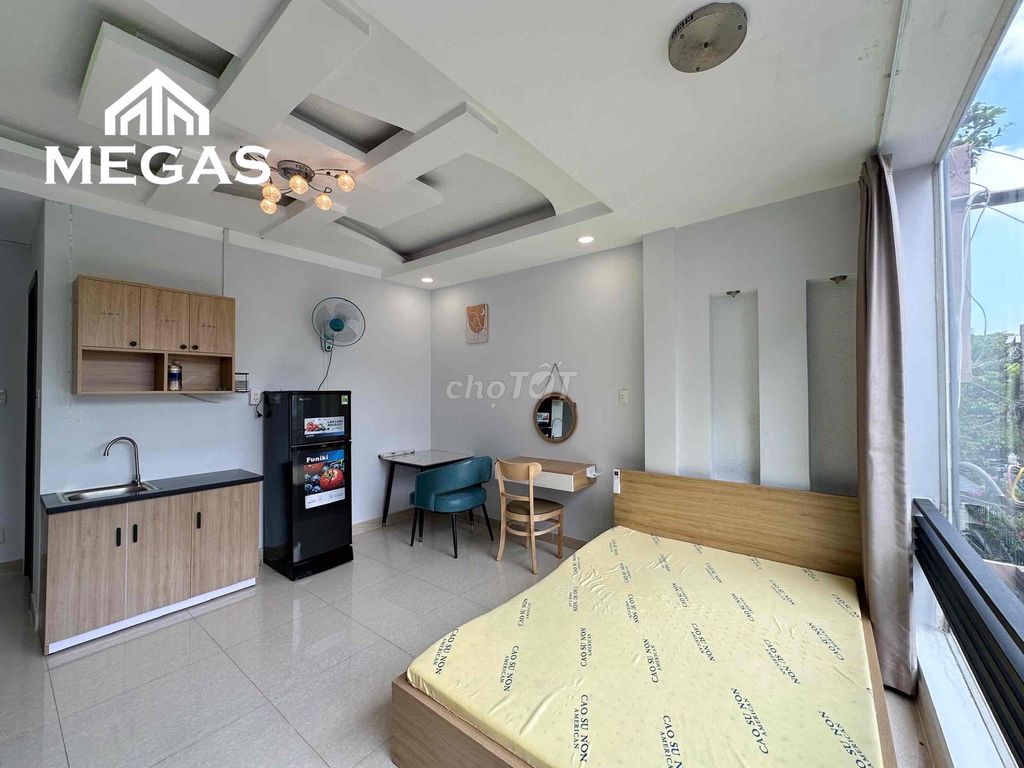 The studio is a low-priced, low-cost low -- open up right through the weight.