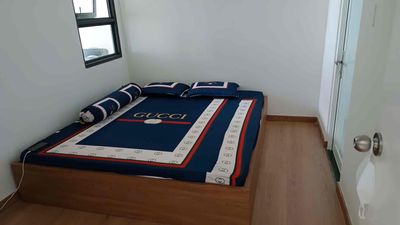 5.7 million for the apartment. Two full bedrooms. Two bedrooms, two Thumacks.