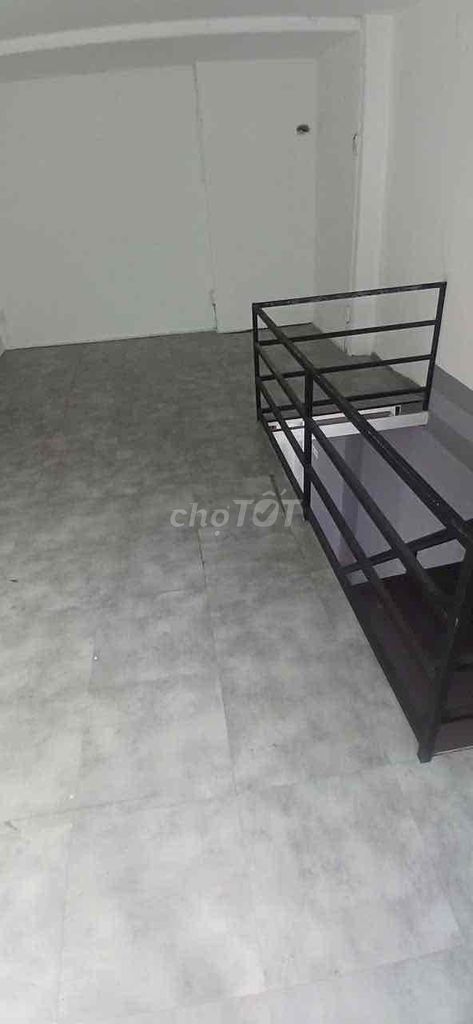 Rent an alley house, 1 st floor 1st floor - 26 Bình Thạnh