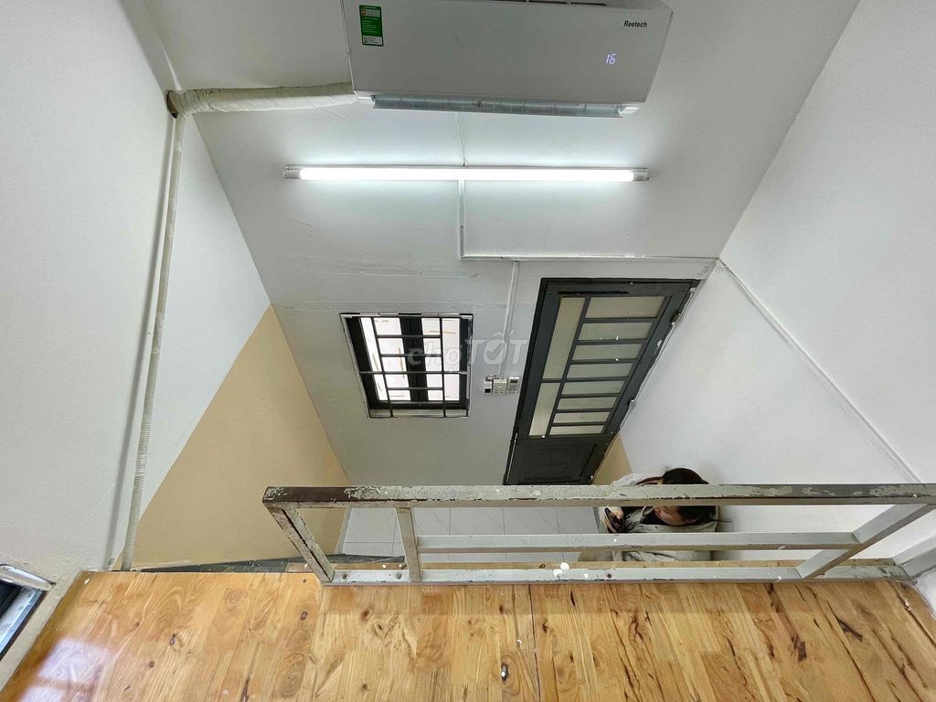 Three million and three windows, air window, Phú Nhuận.