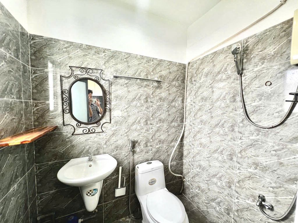 Rent the apartment Full Home for pet pet petting Nguyễn Văn Hưởng District 2.