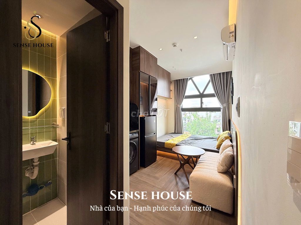 Right here in the luxury Studio Space, the Warm Wood, Phạm Văn Bạch.