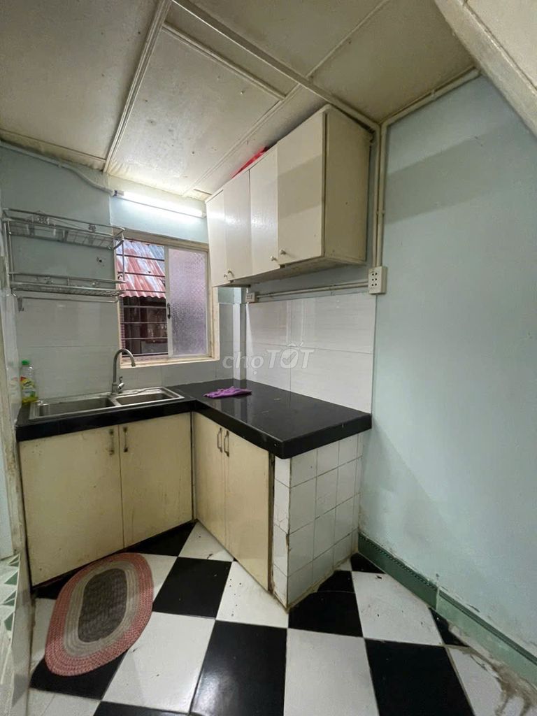 Need to rent apartment 24 Ngô Quyền level 2 stairs.