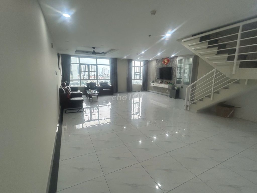 Rent a Vietcong apartment, 854 Tạ Quang Bửu, 1894 5, District 8