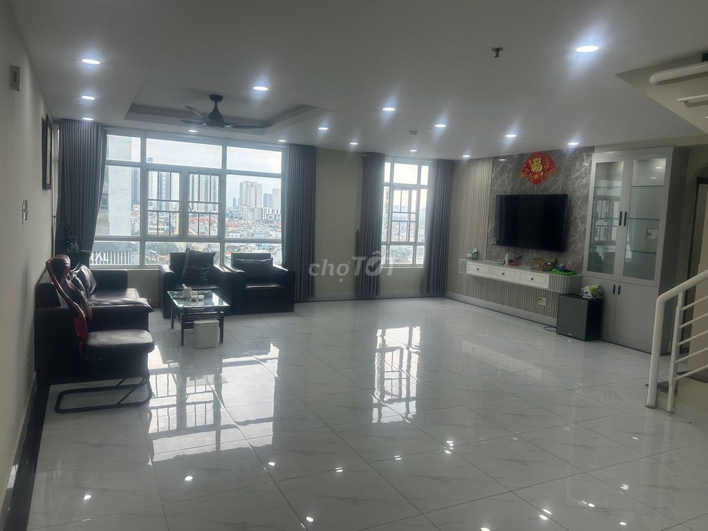 Rent a Vietcong apartment, 854 Tạ Quang Bửu, 1894 5, District 8
