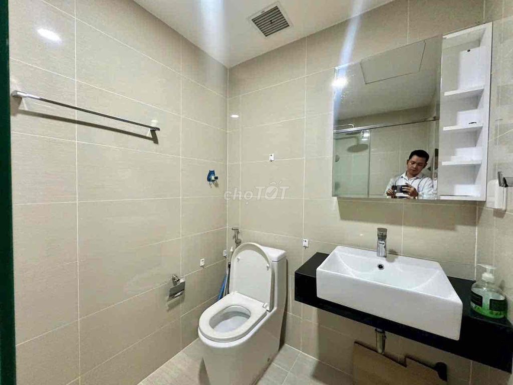 Rent Golden Mansion apartment 2 bedroom 2 toilets 75 meters by tsn