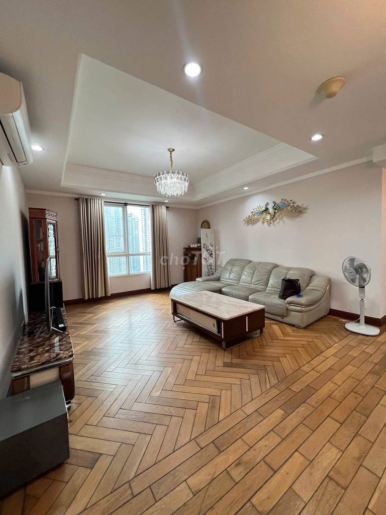 Three House Bedrooms Like Pictures