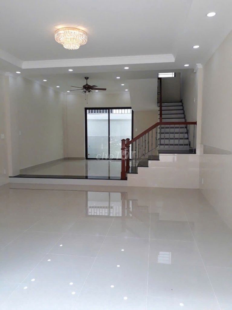 Rent an alley house 19/3 A Nguyễn Văn Trỗi, 070 10, Q.Phú Nhuận