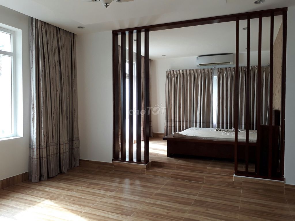 Renting Phú Mỹ, Hoàng Quốc Việt, District 7, 5 by 5