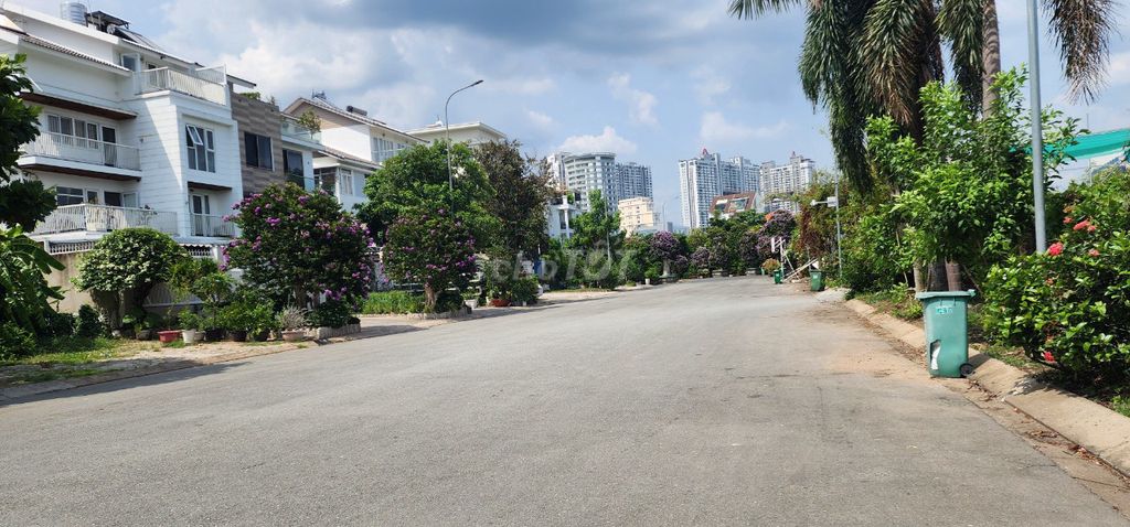 Renting Phú Mỹ, Hoàng Quốc Việt, District 7, 5 by 5