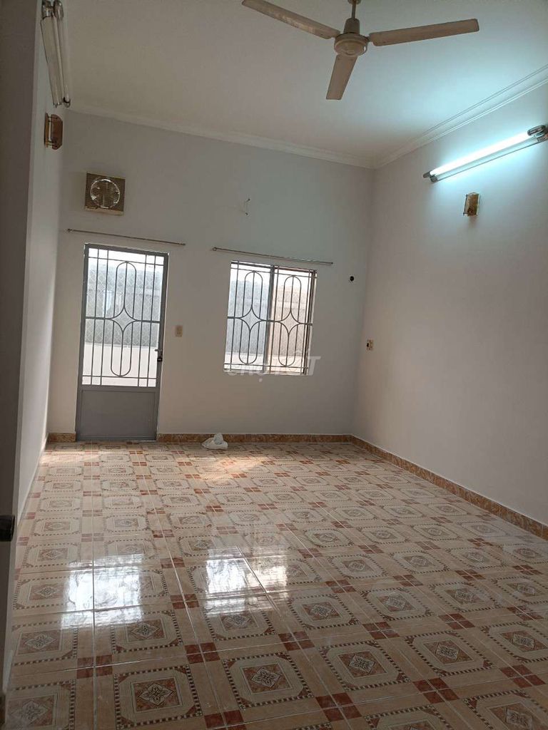Rent housing area 3.5 x15 ground long