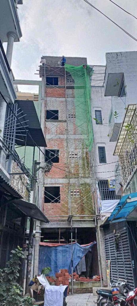 So, what's the basics for the service apartment - 9 rooms.