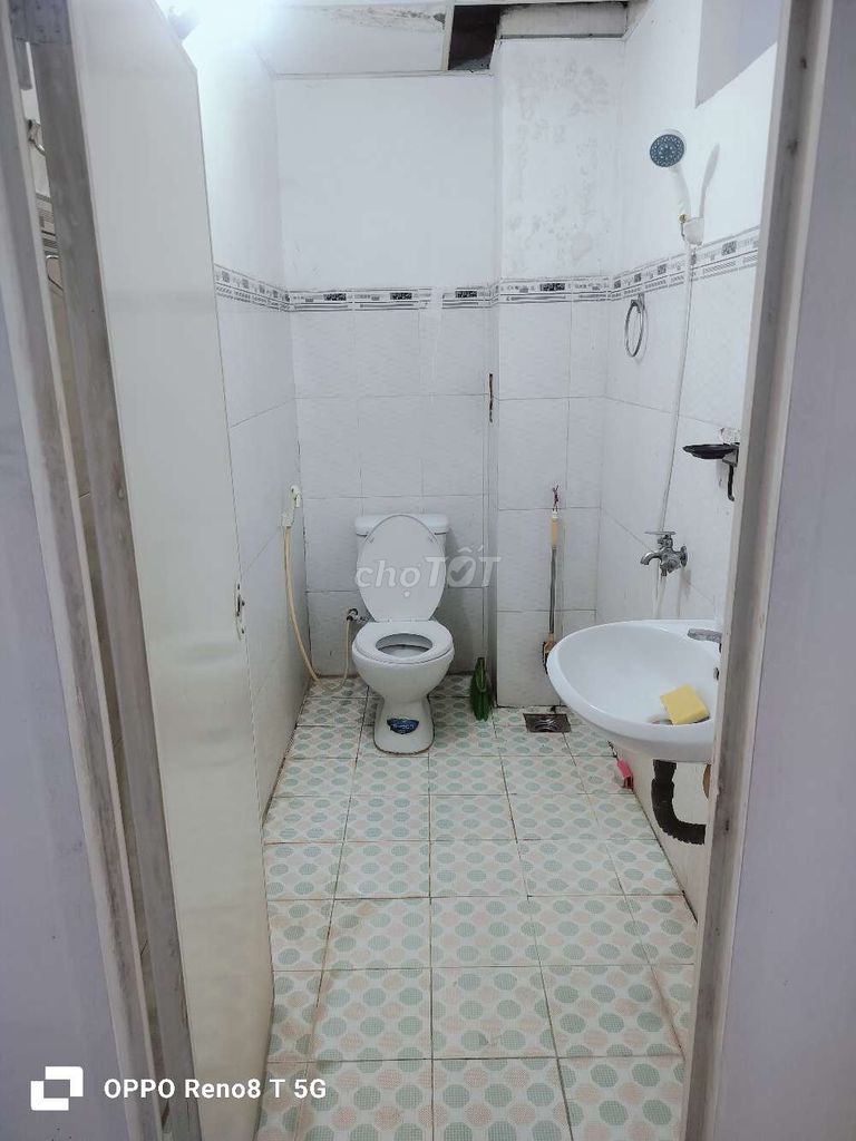 Renting the original Thạnh Xuân District 12