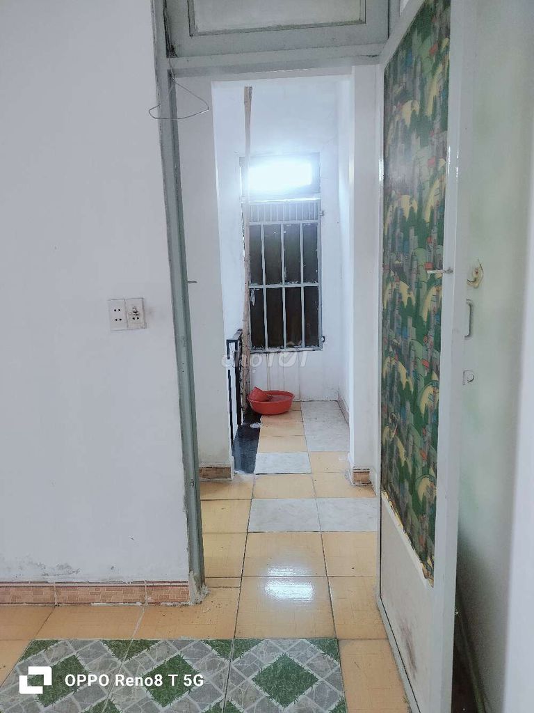 Renting the original Thạnh Xuân District 12