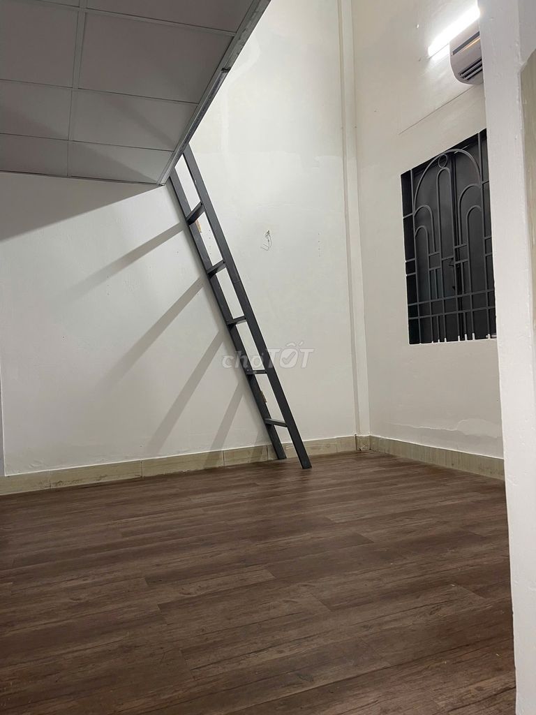Rent a motel at Thủ Đức & University spkt