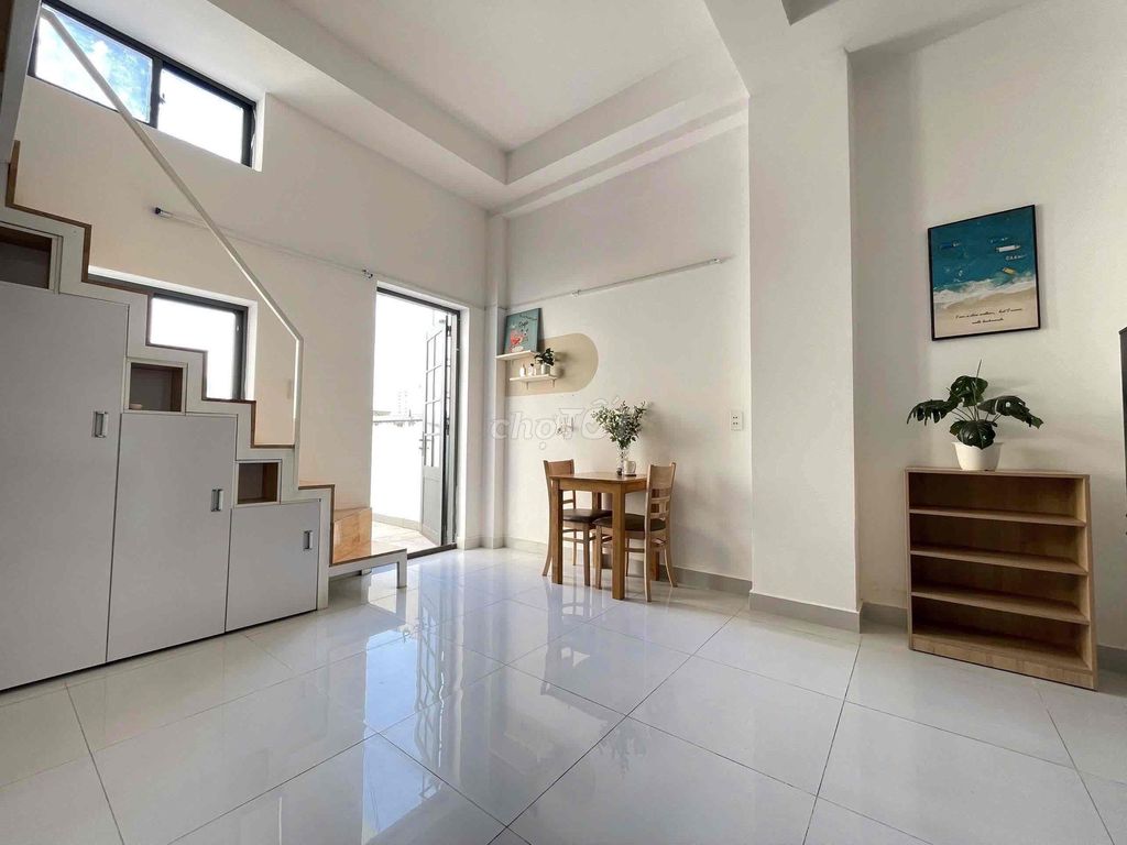 ENDI right central - convenient move - full interior