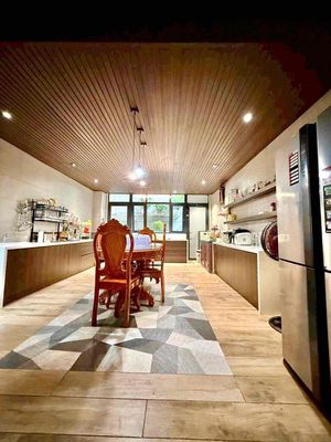 Rent the Tên Lửa Bình Tân High House