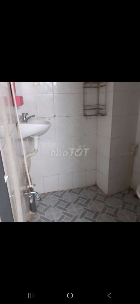 We'll rent 830 Võ Văn Kiệt together.