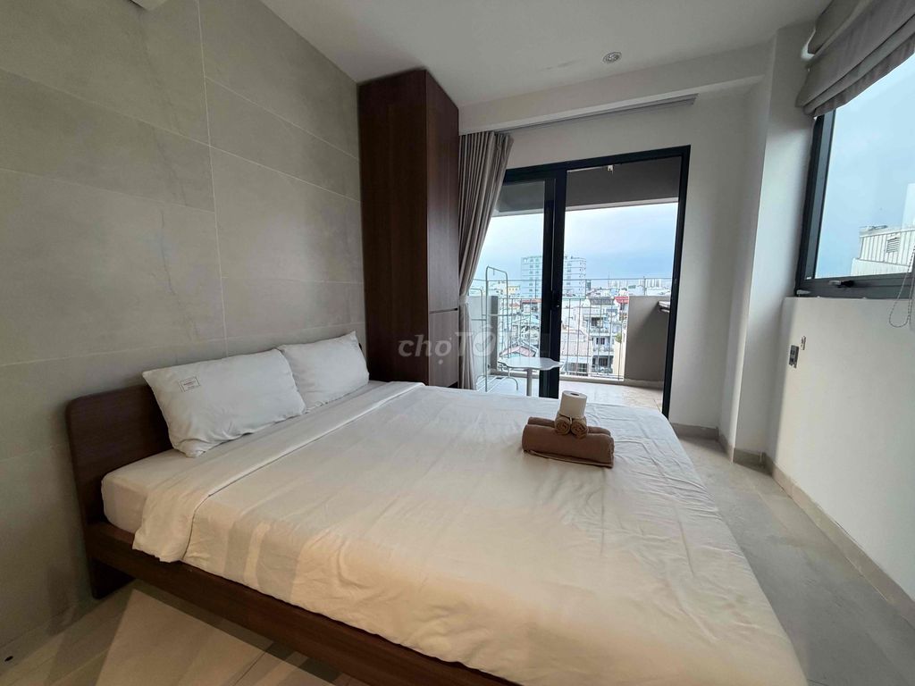 The new service apartment is 100%, the Home of Seven, near Tân Định Church.