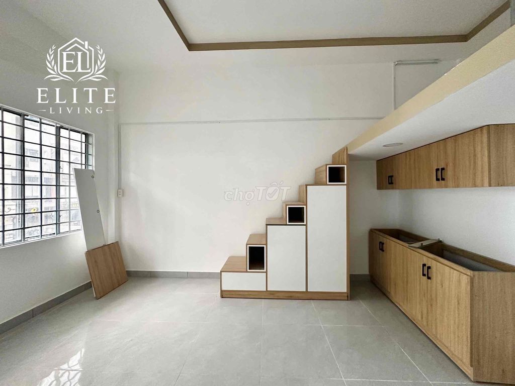 Super Large balcony - full interior - new home 100% - priority In hip