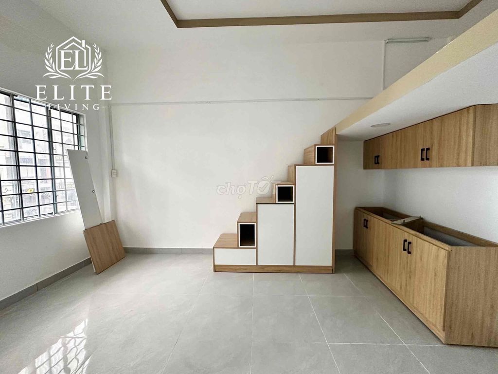 Super Large balcony - full interior - new home 100% - priority In hip