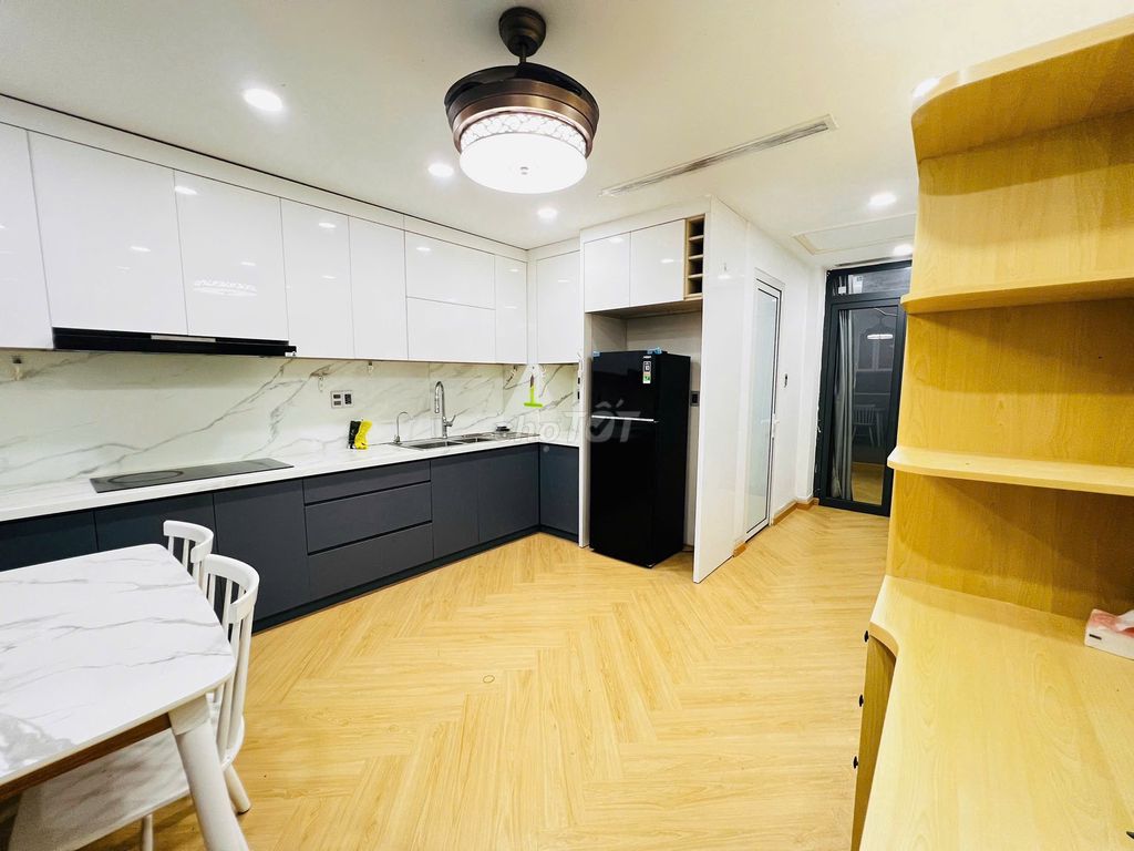 Rent the apartment. One bedroom plus 60 meters.