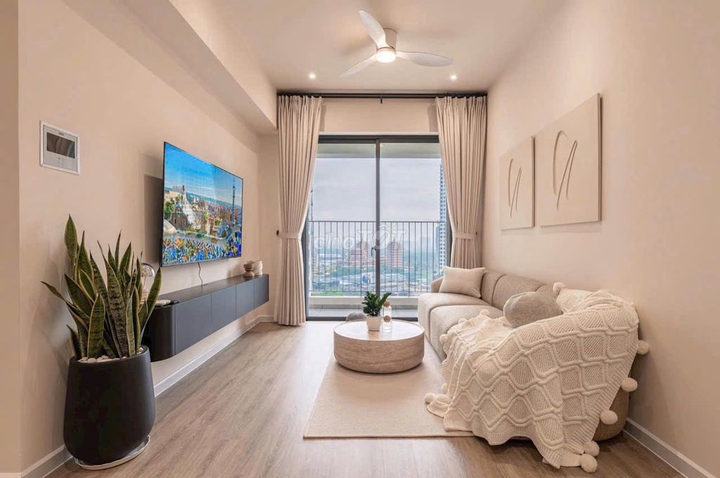 Rent Central Garden District 1, 86 meters, 2 bedrooms, 14 million a month.