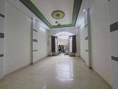 The owner of the Tân Hương 4/5 x15 meter rented four new bedrooms