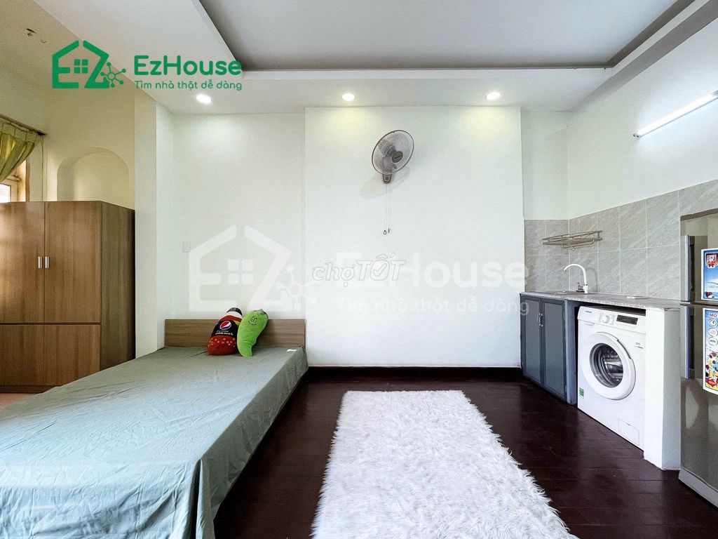 Tân Phú floor balcony - 100 percent new interior close to huit.