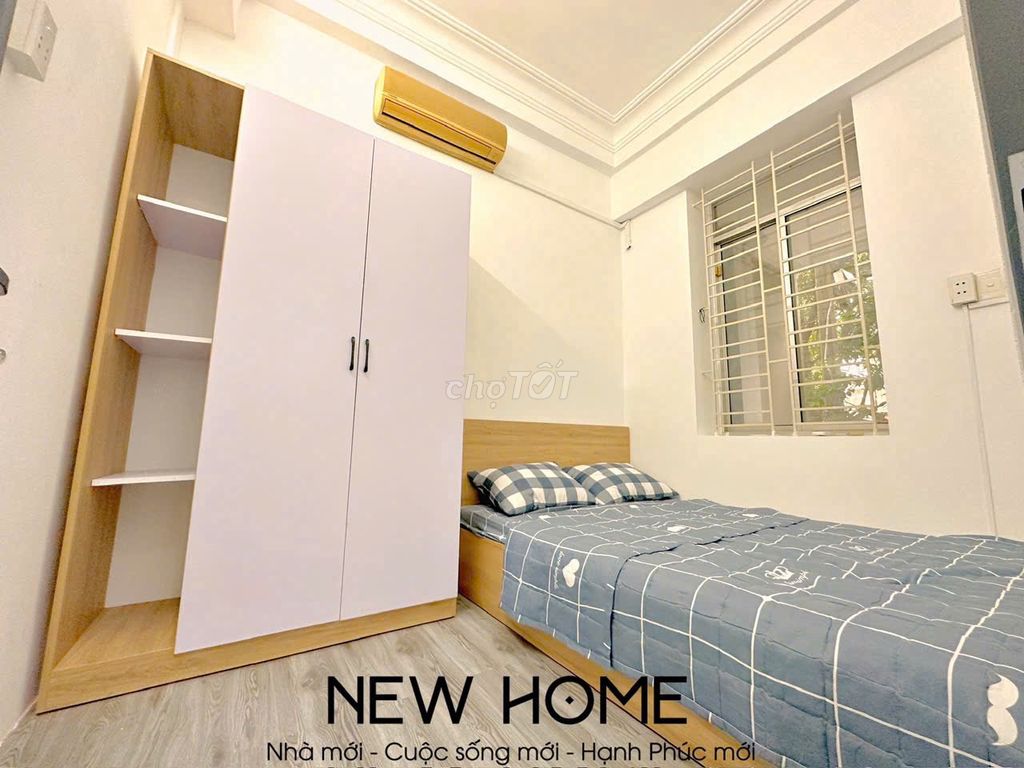 2 bedrooms - sky windows super clear - full interior near hvhk