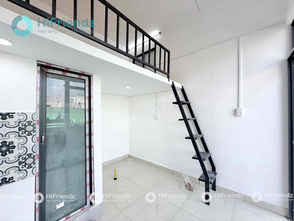 To rent hotel room i.k.a. a beautiful new balcony. Tân Bình