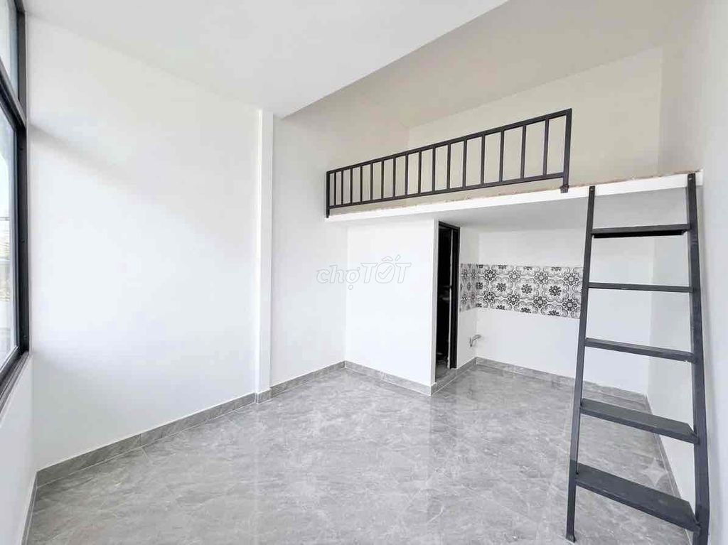 Open the new guard room, build the window balcony right here in Lê Văn Sỹ