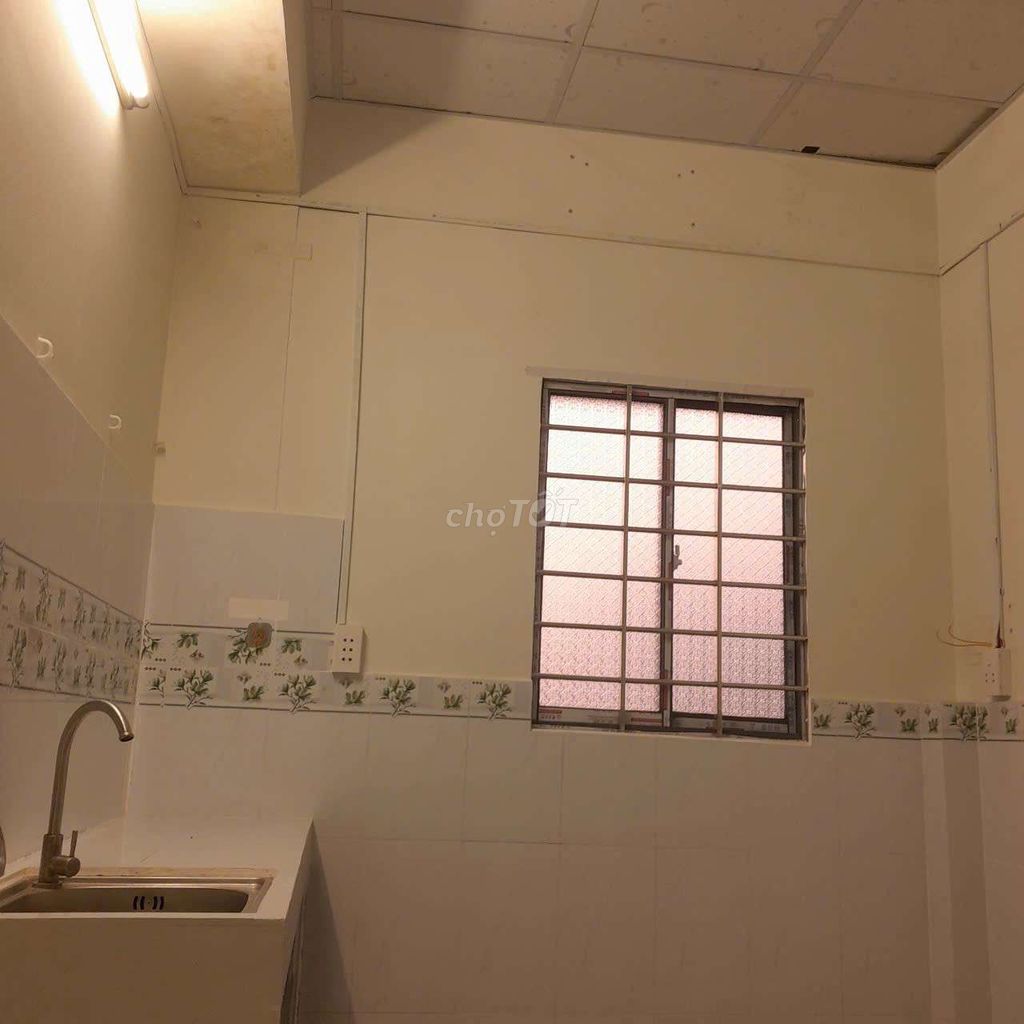 Rent a room for 2 million in District 7