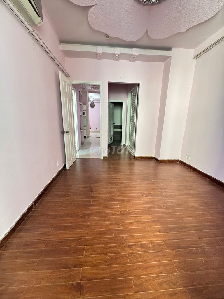 Rent two Belleza apartments, 102 meters, 3 bedrooms and 90 meters and 2 bedrooms.
