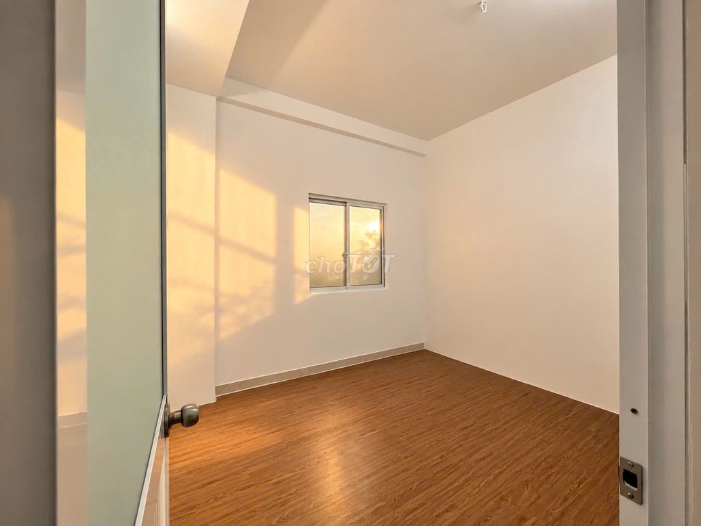 apartment 70 M2 (3 bedroom - 2 toilet) Nguyễn Duy Dương District 5 - beautiful new home