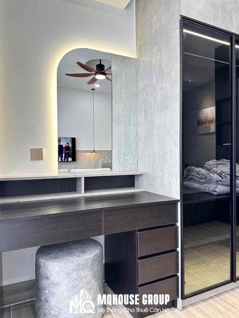 Opens the new full interior apartment 100% balcony, windows right here in Zen