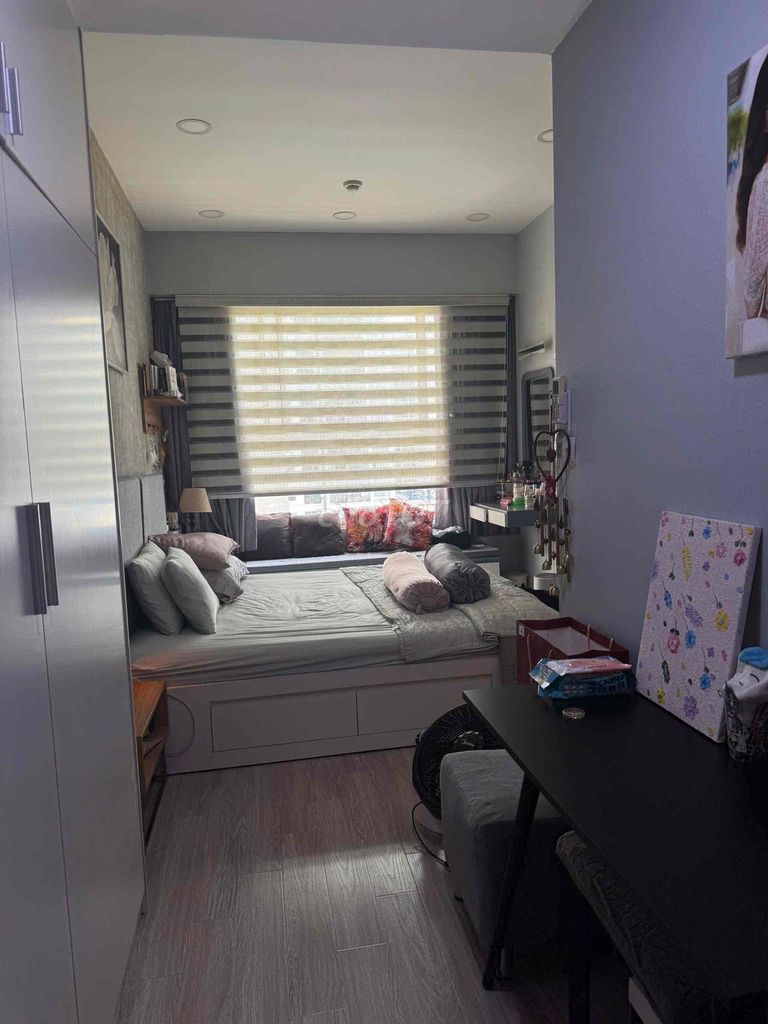 Rent two bedrooms, two toilets, right here in Sunrise Riverside.